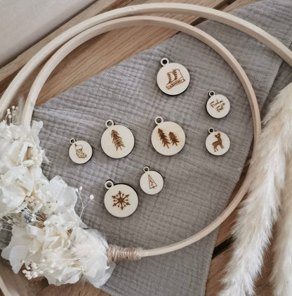 Freebie Weihnachtsanhänger 8 Stück